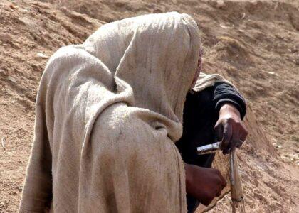 یوان‌اودی‌سی: ۲۷ هزار تن در افغانستان به مصرف پرخطر مواد مخدر گرفتار اند