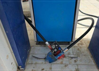 ده تانک تیل در نیمروز به دلیل ‌گران‌فروشی و عرضۀ تیل بی‌کیفیت مسدود شد