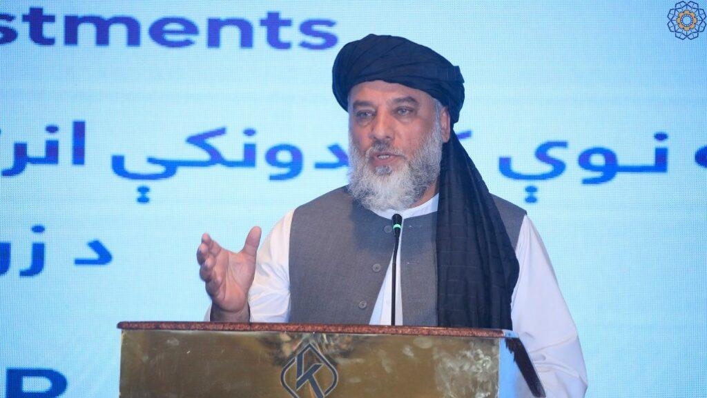 عزیزی: حدود شش‌هزار فابریکۀ صنعتی در کشور فعال است که به دو هزار میگاوات برق نیاز دارد