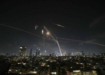 Iran retaliates with missile barrage on Israel