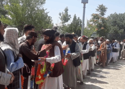 د شمالي ولايتونو یو شمېر ځوانان د ملي يووالي ټینګښت په موخه سوېل‌ختيځ ته تللي