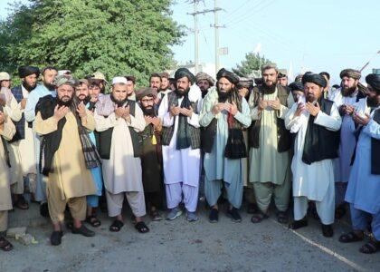 کار ساخت یک سرک به ارزش ۶۴ میلیون افغانی در بلخ آغاز شد