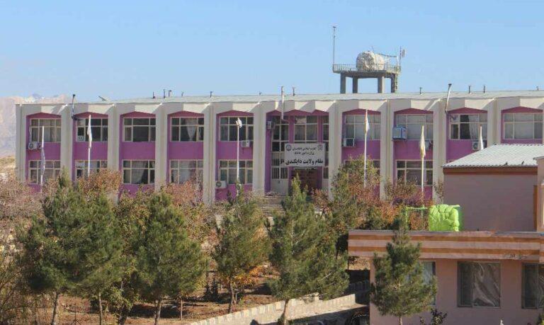 د کورنیو چارو وزارت معین وړ او ژمنو کسانو ته د مسوولیتونو پر سپارلو ټینګار کړی