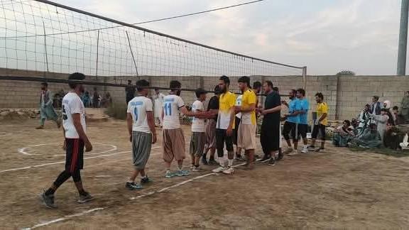 غزني کې د ۱۰ لوبډلو ترمنځ د والیبال سیالۍ پيل شوې