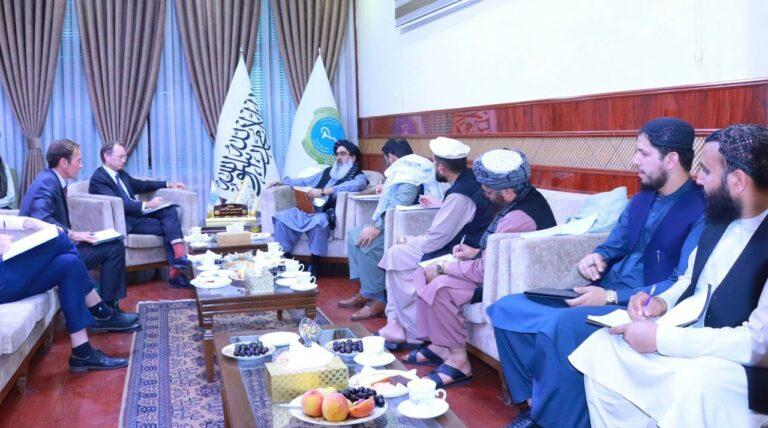 Jalali, UK envoys discuss healthcare cooperation