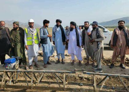 کار کانکریت‌ریزی ۸ کیلومتر سرک به هزینۀ ۹۹ میلیون افغانی در کاپیسا آغاز شد