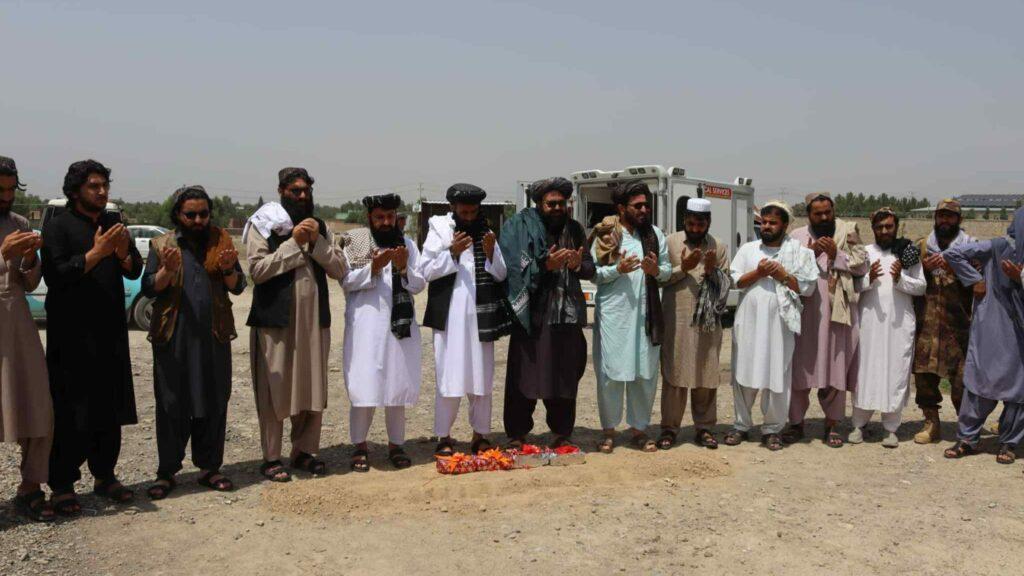 کار ساخت یک مارکیت تجارتی به هزینۀ ۲۶ میلیون افغانی در شهر خوست آغاز شد