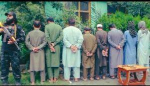 ننګرهار کې د موټرو د غلا په تور یوه ډله نیول شوې