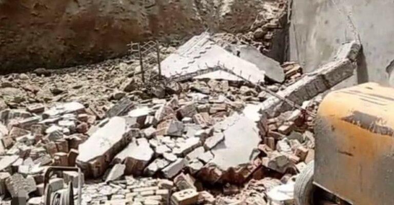 ننګرهار کې د دېوال نړېدو پېښه کې دوو کسانو ژوند له لاسه ورکړی