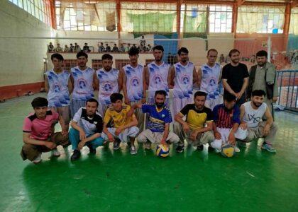 مسابقات والیبال جام «ولسوالی‌ها» در دایکندی آغاز شد