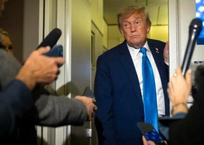 ترمپ: از حماس می‌خواهم که پیشنهاد نهایی آتش‌بس ۶۰ روزه در غزه را بپذیرد