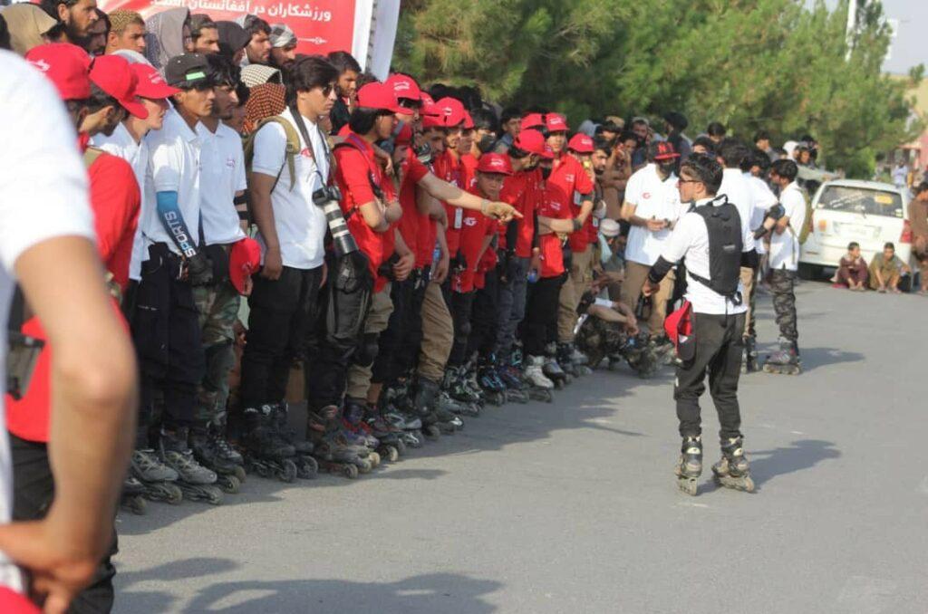 غزني کې د درېیو ولایتونو د ۷۰ لوبغاړو ترمنځ د سکېټ سیالۍ ترسره شوې