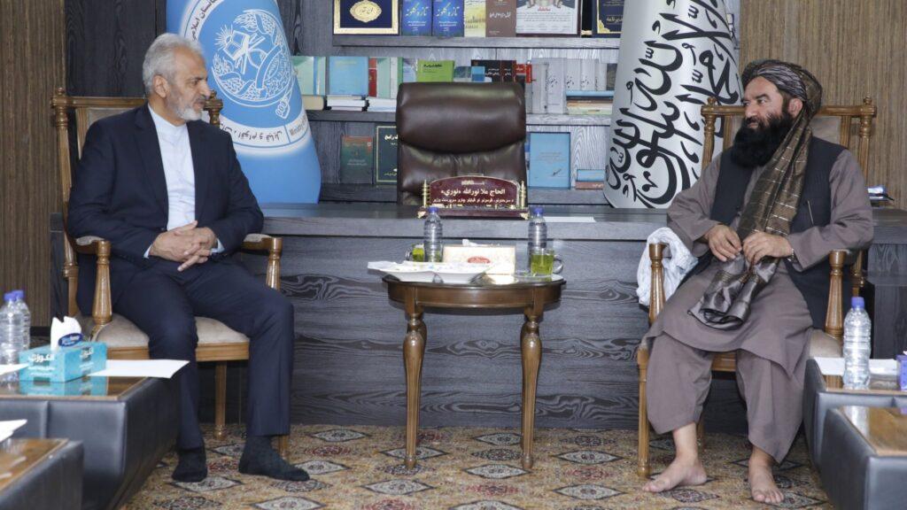 Iran urged to treat Afghan migrants in line with Islamic, global norms