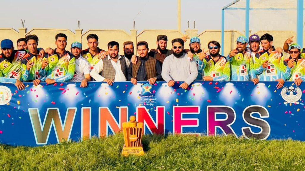 بلخ کې د کرکټ انټرکلب سیالۍ د «داوود غني» لوبډلې په اتلولۍ پای ته ورسېدې