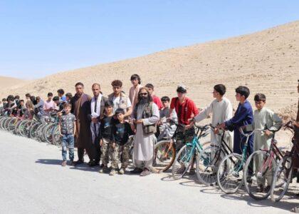 رقابت‌های بایسکل‌رانی با اشتراک ۵۵ ورزشکار در غور برگزار شد