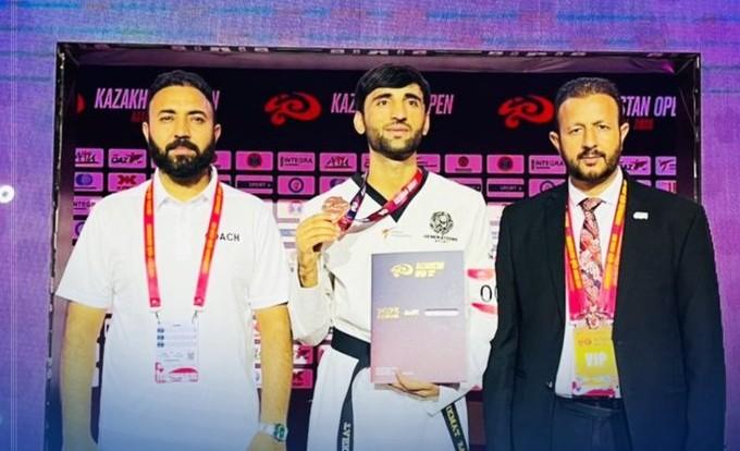 حکمت‌الله زین در مسابقات تکواندوی قزاقستان مدال برنز گرفت