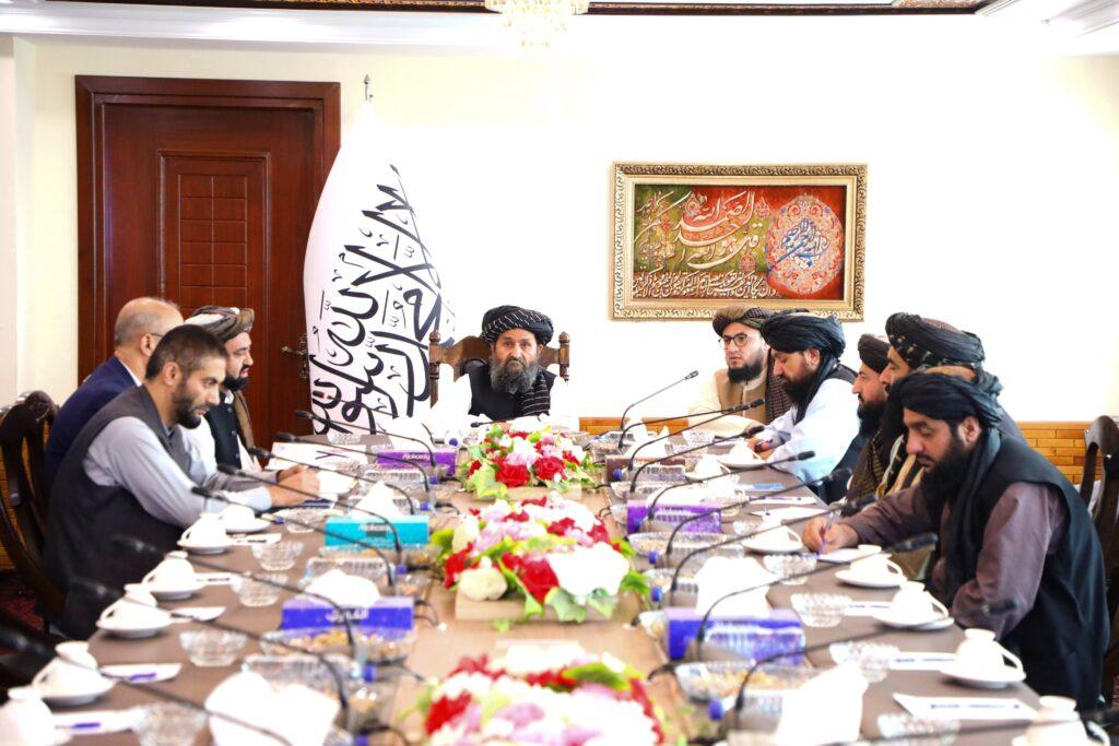 جلسه‌ای با یک شرکت خصوصی در مورد انتقال آب از پنجشیر به شهر کابل برگزار شد