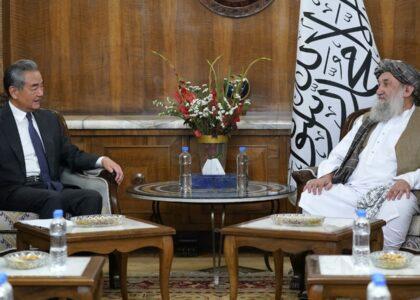 دیدار رئیس‌الوزراء ا.ا با وزیر خارجۀ چین