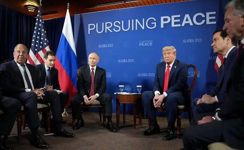 ترمپ:  در گفتگو با پوتین پیشرفت صورت گرفته‌است