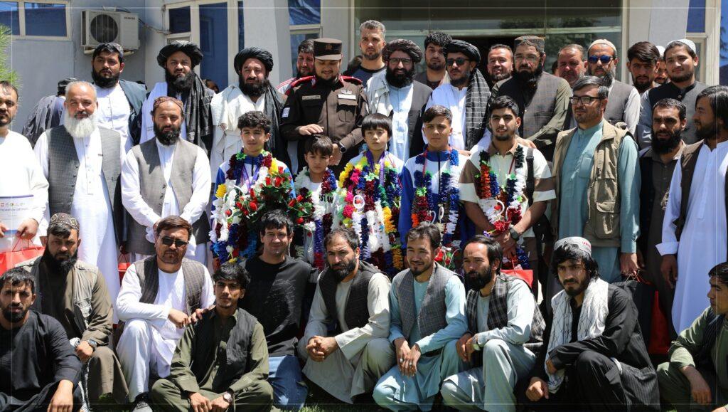 وثیق: روان کال افغان ورزشکارانو په نړۍوالو سیالیو کې له ۱۰۰ ډېر مډالونه ګټلي