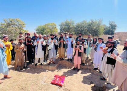 کار ساخت یک مکتب به ارزش بیش از ۱۱ میلیون افغانی در فاریاب آغاز شد