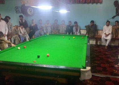 مسابقات دوستانۀ سنوکر میان ۴۲ بازیکن در غزنی به پایان رسید