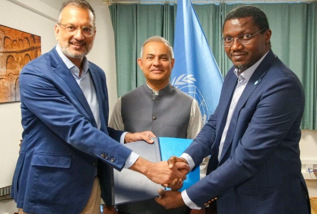 یواېن‌اېچ‌سي‌ار او یونیسف په افغانستان کې د بېځایه شوو ماشومانو خوندیتوب لپاره هوکړه وکړه