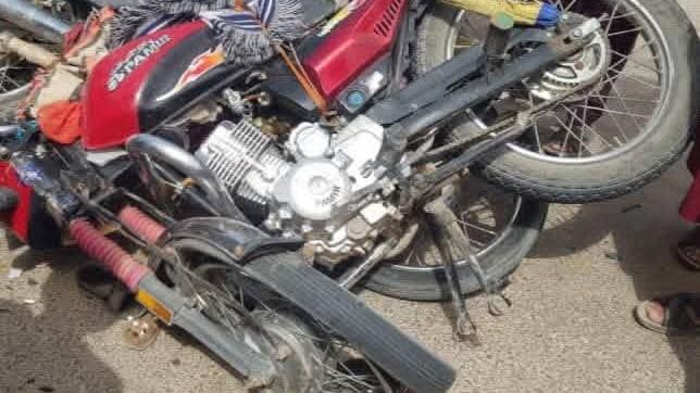 بادغېس کې د ترافیکي پېښې له امله شپږو کسانو ته مرګ‌ژوبله اوښتې