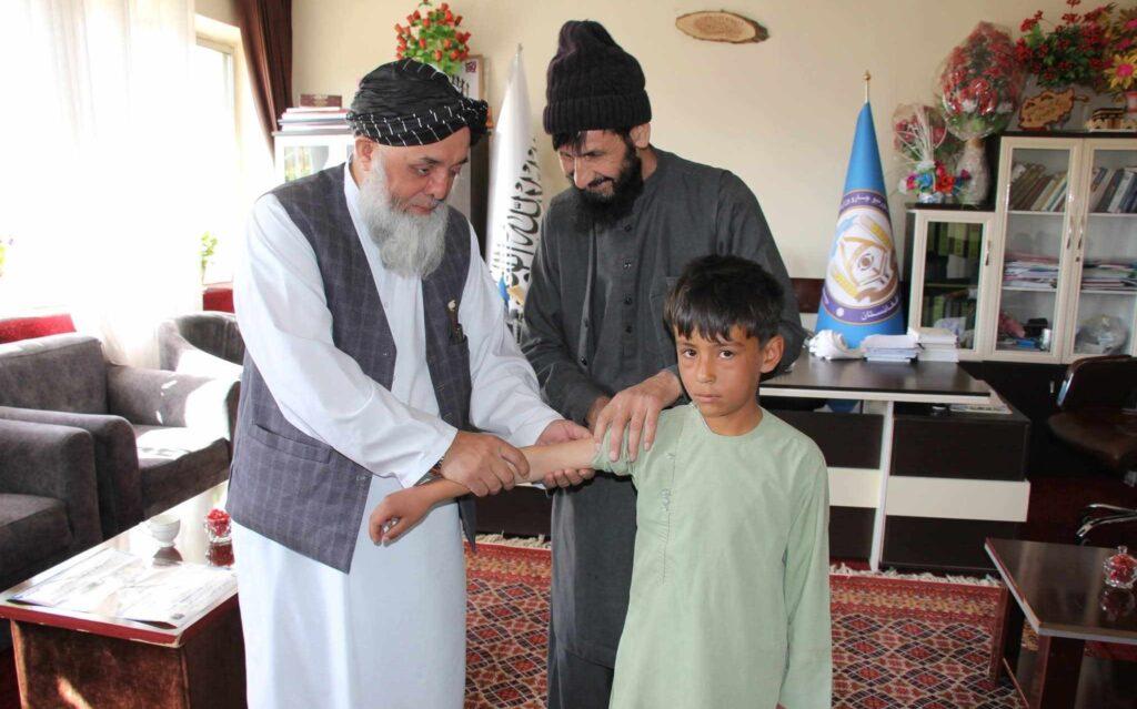 دایکنډي او بامیان کې د شري ناروغۍ د واکسین د تطبیق کمپاین پیل شو