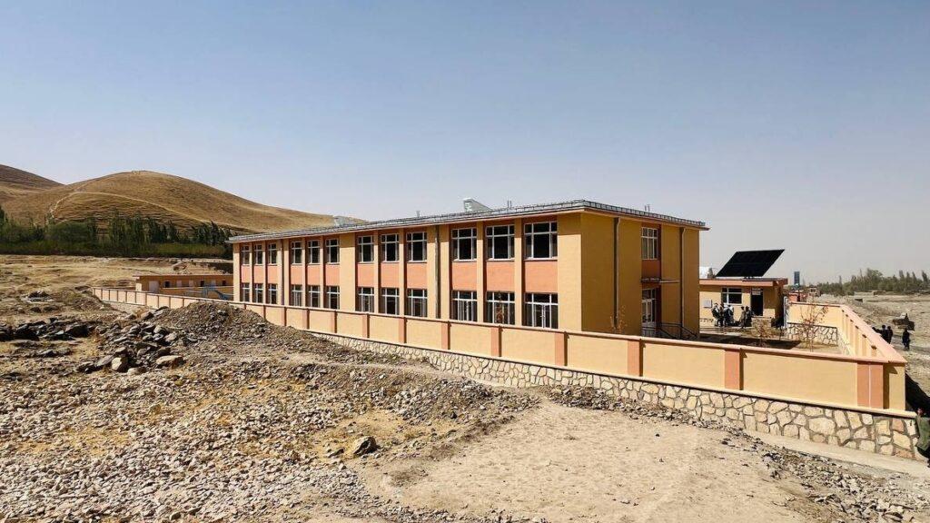 تعمیر یک مکتب در فاریاب به بهره‌برداری سپرده شد