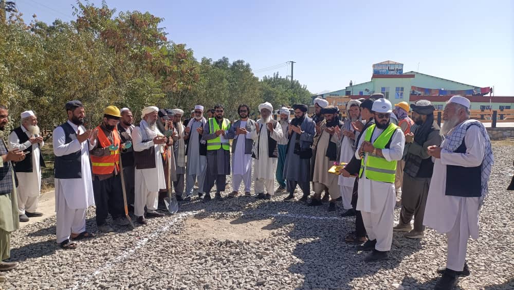 د غزني ښار د دوو ناحیو لپاره اداري ودانۍ جوړېږي