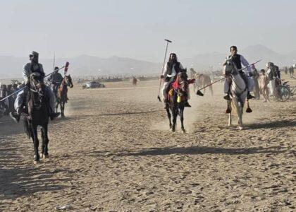مسابقات نیزه‌‌زنی میان ۱۴ تیم در غزنی برگزار شد