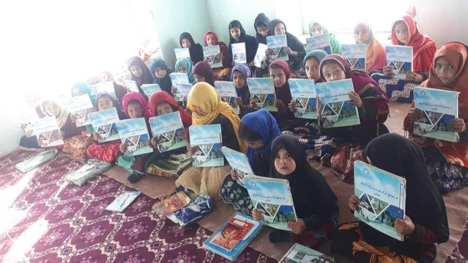 امسال برای ۱۷ هزار کودک در لوگر زمینۀ آموزش از طریق صنوف محلی فراهم شده‌است