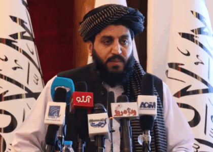 عمر: د برېښنا سکټور دې له سیاست سره نه تړل کېږي