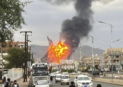 پر یمن د اسرائیلو هوايي بریدونه؛ لږ تر لږه ۳۵ کسانو ژوند له لاسه ورکړی او لسګونه نور ټپیان شوي
