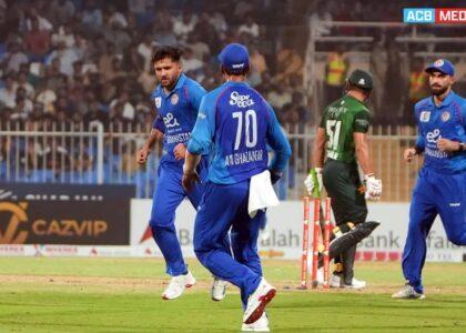 تیم ملی کرکت افغانستان امروز در دیدار نهایی به مصاف پاکستان می‌رود