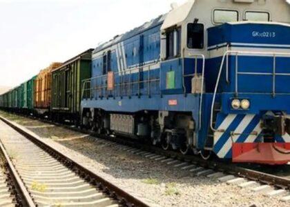  تجارت افغانستان و ایران در شش ماه نخست سال روان به بیش از ۱.۶ میلیارد دالر رسیده‌است