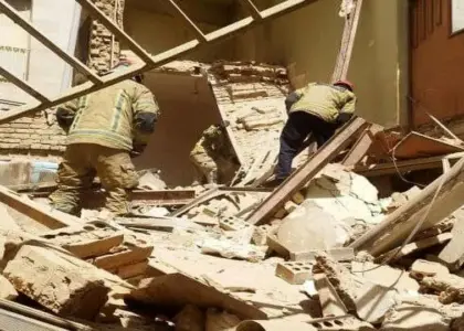 فروریزی یک ساختمان در ایران جان یک افغان را گرفت