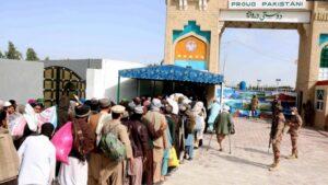 Pakistan temporarily reopens Spin Boldak-Chaman crossing