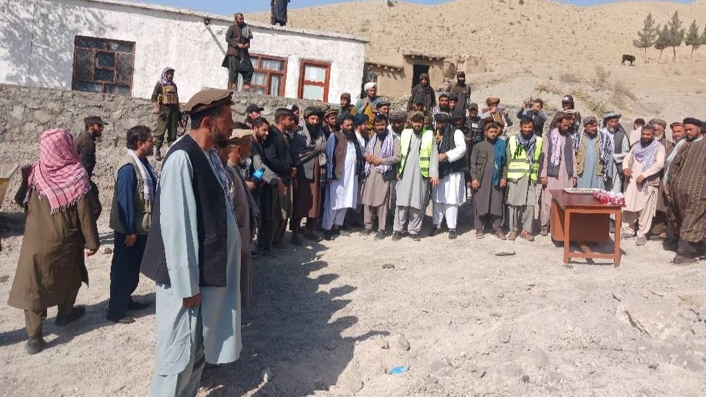 کار بازسازی سرک عمومی نهرین – جلگه در بغلان آغاز شد