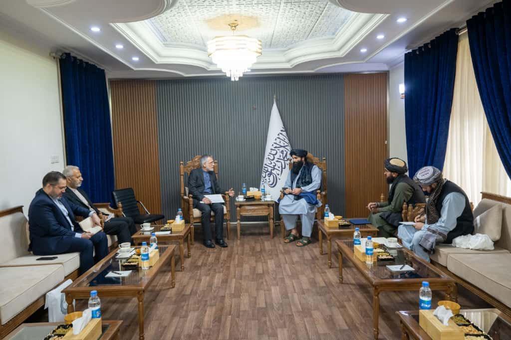 حقاني: په سیمه کې نا امني د هېچا په خیر نه تمامېږي