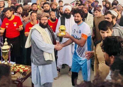 غزني کې د الف فوټبال غوره‌لیګ سیالۍ پای ته ورسېدې