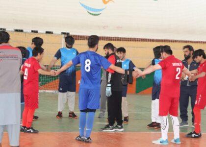 غزني کې د نابینایانو د فوټسال غوراوي سیالۍ پیل شوې