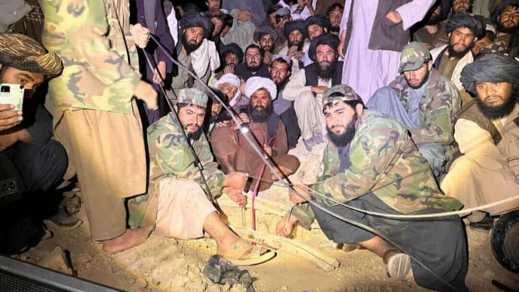 Minor girl rescued after falling into well in Helmand