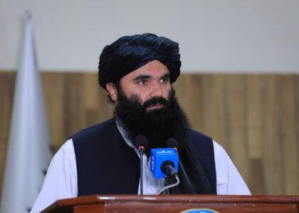 حقاني: پاکستان کې ځیني کسان اور او جنګ ته لمن وهي