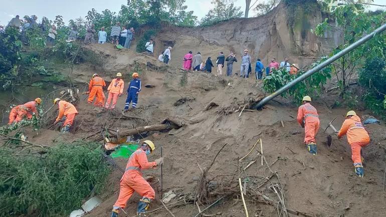 رانش زمین در شمال هند جان ۱۵ تن را گرفت