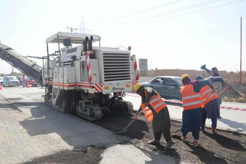 د کابل – ګردېز عمومي سړک د بیارغونې چارې پيل شوې