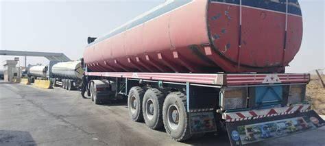 په تېره تله میاشت کې د هېواد له ګمرکونو ۶۳ ټانکره بې‌کیفیته نفتي توکي بېرته ګرځول شوي