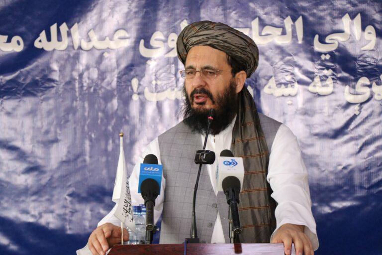 عمري: پاکستان دې له عقل او هوشه کار واخلي، تاوتریخوالي ته دې دوام نه ورکوي