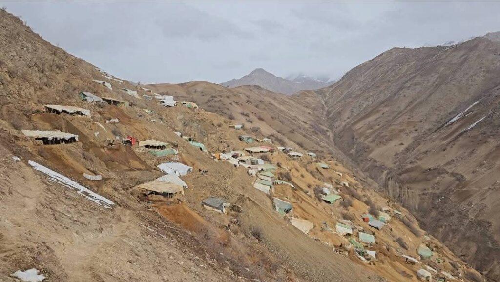 مرگ دو برادر در فروریختن تونل استخراج طلا در بدخشان